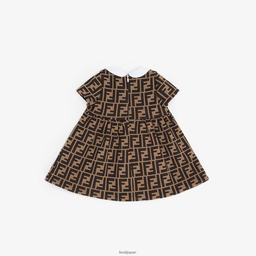 jp Fendi 子供たち 生地の女の赤ちゃんのドレス 茶色 20L42T2843 衣服